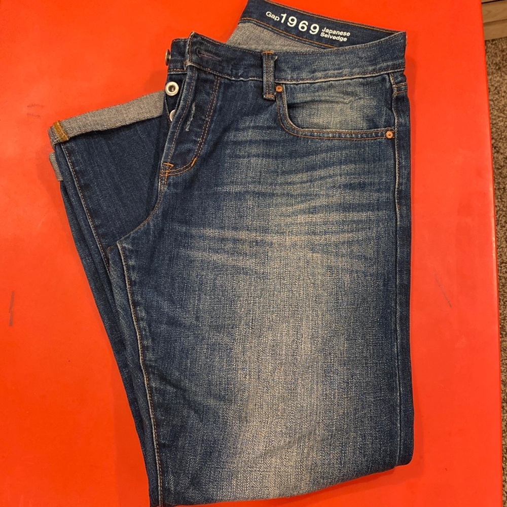 Gap boyfriend jeans 27r.